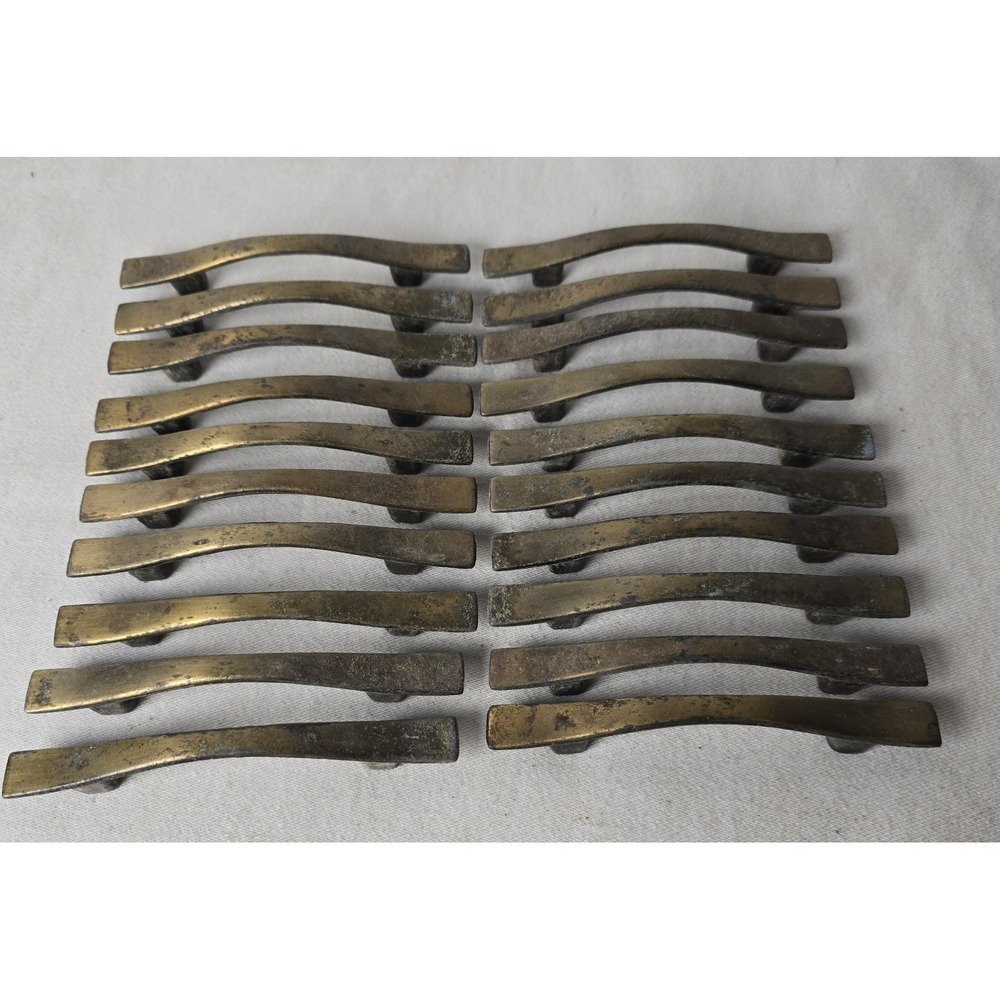 20 Taiwan Drawer Pulls 4 3/4", 3" Center